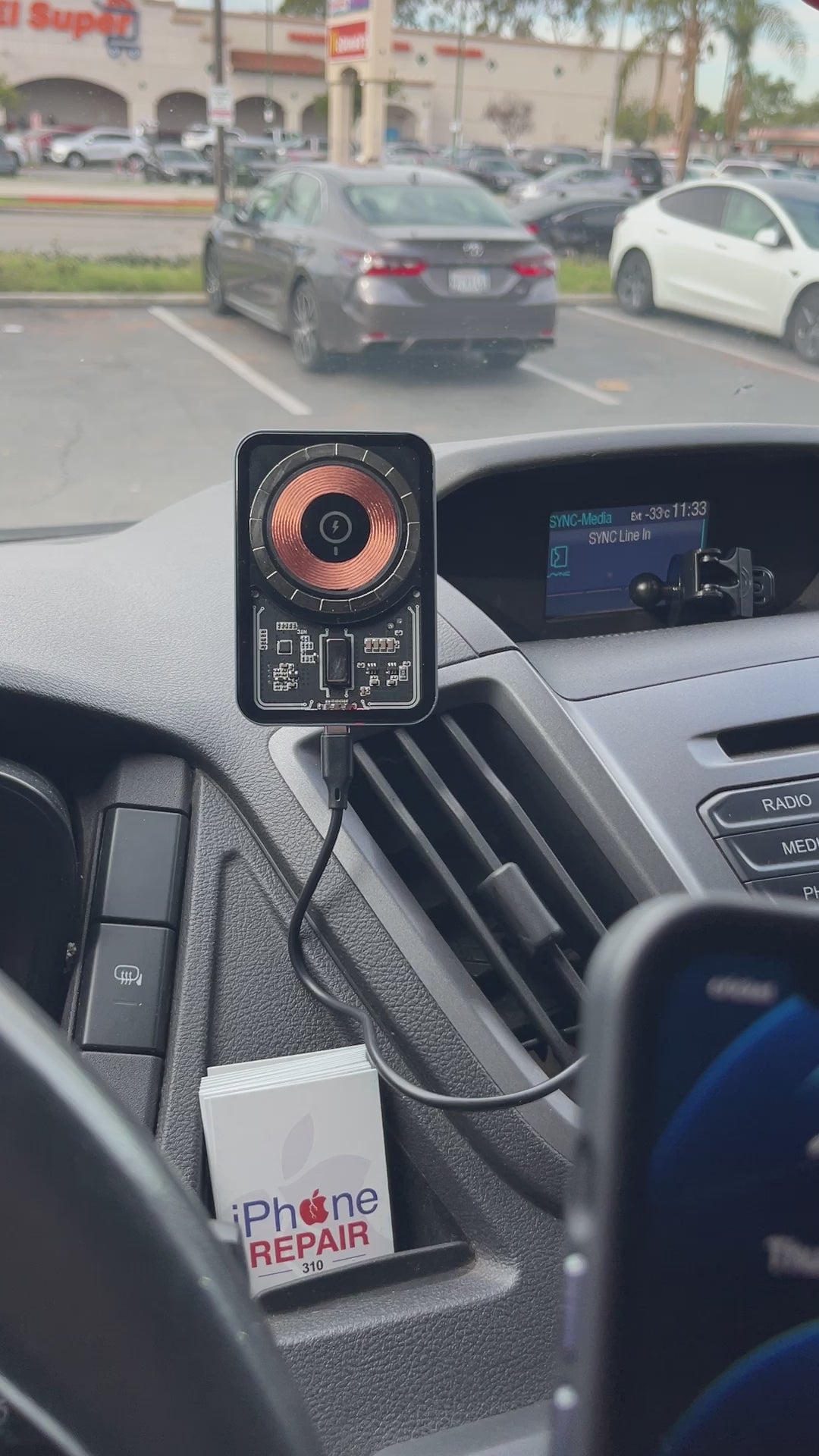 Magnetic Wireless Car Charger